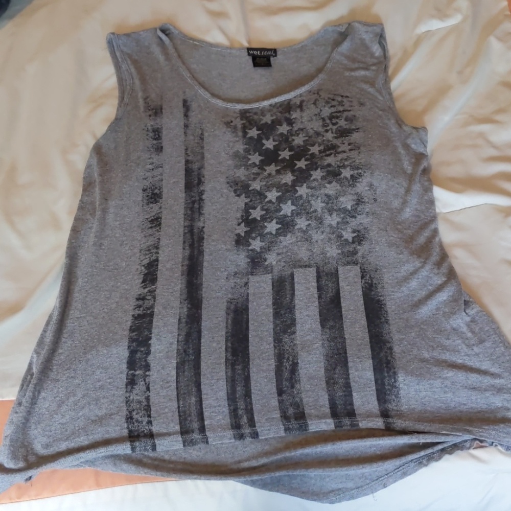 American flag tank